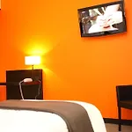 Hotel Perrache 3*
